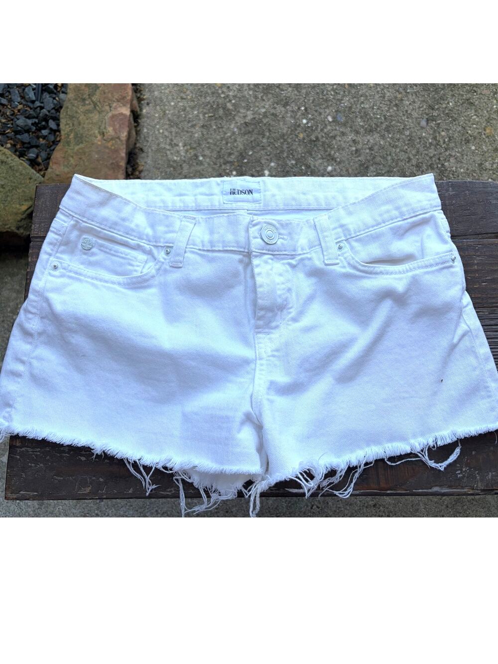 HUDSON White Denim Short Women's Size 26 Quiet Luxury Preppy